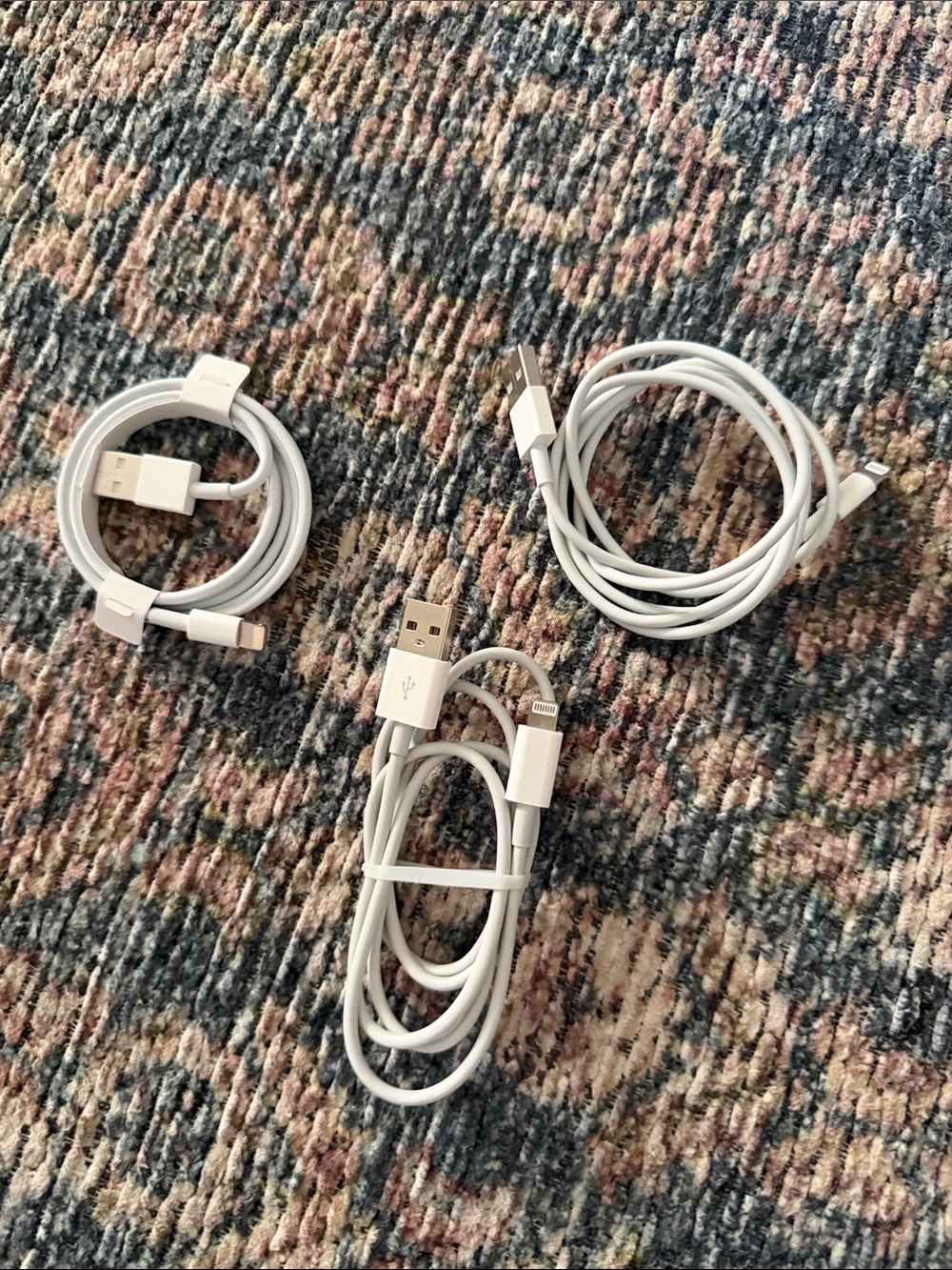 White USB to lightening NEW Charging Cables Set of 3 all 3 ft
